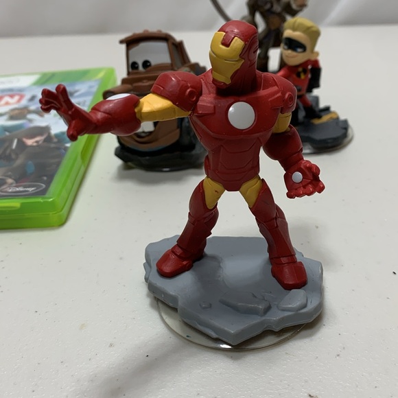 Disney Infinity1.0(Xbox 360,2004)w/Infinity Figure Mater,Capt Jack,Iron Man.Dash - Picture 11 of 14